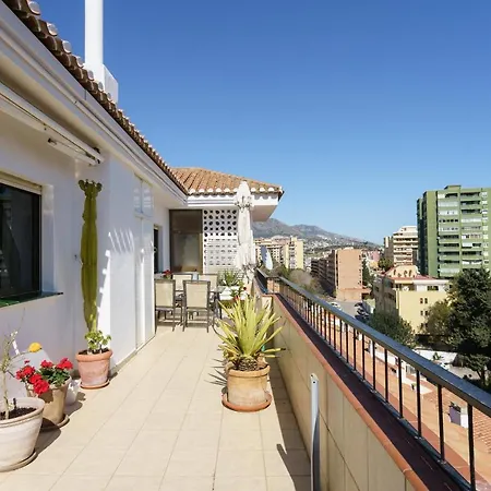 Penthouse Acapulco * Fuengirola